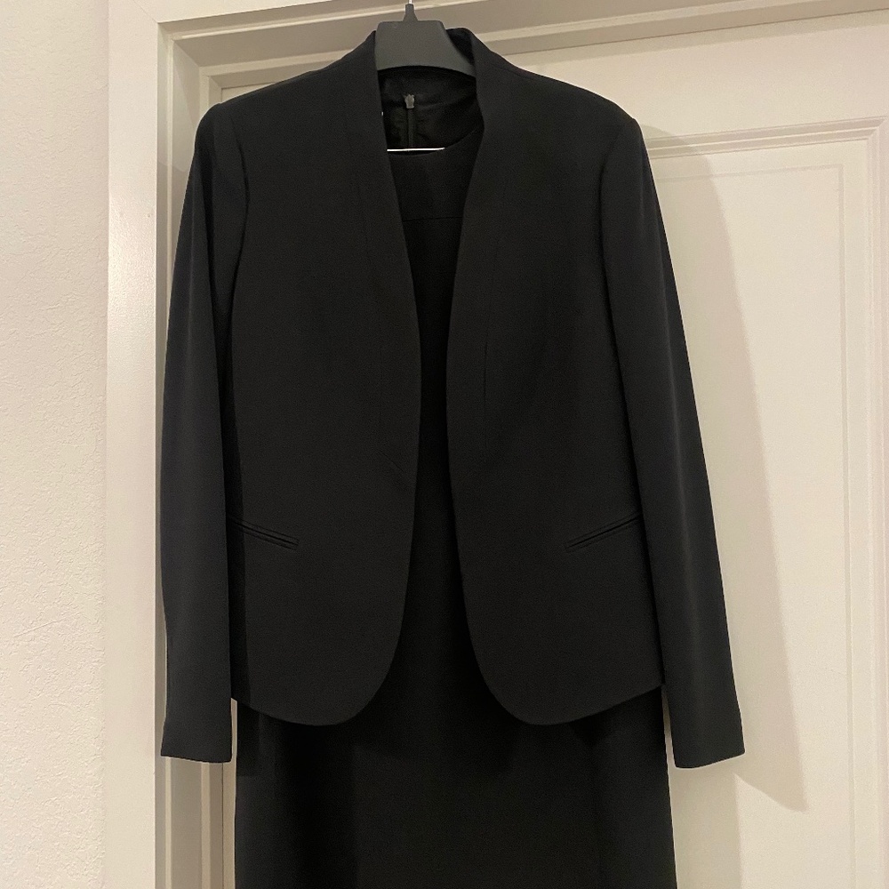 Anne Klein Executive Black Dress Suit